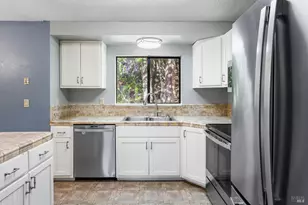 4460 Daisy Dr, Willits, CA 95490 - Photo 9