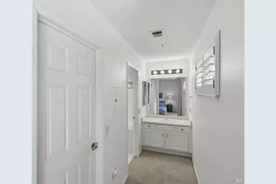 240 Seagull Row, Novato, CA 94945 - Photo 15