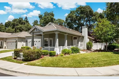 349 Boardwalk Court, Vacaville, CA 95687 - Photo 5