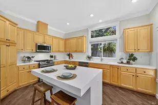 349 Boardwalk Ct, Vacaville, CA 95687 - Photo 31