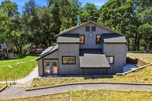2713 Leslie Rd, Santa Rosa, CA 95404 - Photo 1