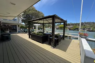 21 Portofino Rd, San Rafael, CA 94901 - Photo 1