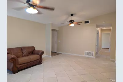 654 Houston Court, Vacaville, CA 95687 - Photo 7