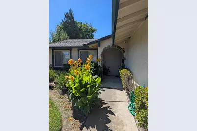 654 Houston Court, Vacaville, CA 95687 - Photo 3