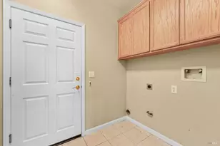1284 Eagle Dr, Windsor, CA 95492 - Photo 25