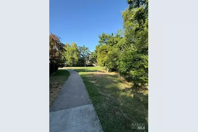 5022 Charmian Drive, Santa Rosa, CA 95409 - Photo 31