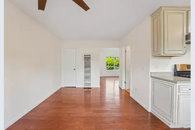 5022 Charmian Drive, Santa Rosa, CA 95409 - Photo 5