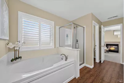 907 Dunerose Court, Vacaville, CA 95687 - Photo 57