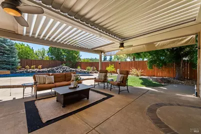 907 Dunerose Court, Vacaville, CA 95687 - Photo 89