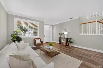 907 Dunerose Court, Vacaville, CA 95687 - Photo 9