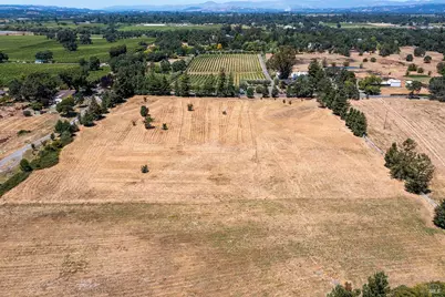 5390 Hall Road, Santa Rosa, CA 95401 - Photo 9