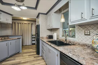 9859 Crestview Drive, Clearlake, CA 95422 - Photo 11