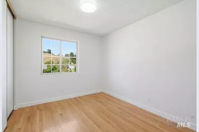 208 Essex Way, Benicia, CA 94510 - Photo 11