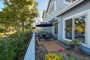 64 Mariners Cir, San Rafael, CA 94903 - Photo 33