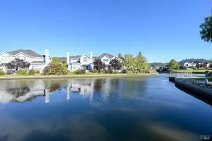 64 Mariners Cir, San Rafael, CA 94903 - Photo 39