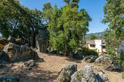 208 San Andreas Drive, Novato, CA 94945 - Photo 17