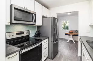 208 San Andreas Dr, Novato, CA 94945 - Photo 3
