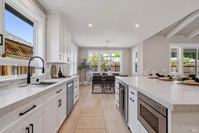 137 Maywood Lane, Windsor, CA 95492 - Photo 13