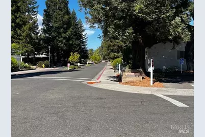 21 Redondo Court, Saint Helena, CA 94574 - Photo 35