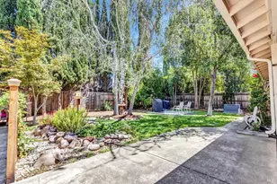 166 Carmel Ct, Vacaville, CA 95688 - Photo 35