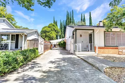166 Carmel Court, Vacaville, CA 95688 - Photo 45