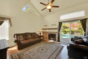 212 Wrentham Dr, Vacaville, CA 95688 - Photo 41