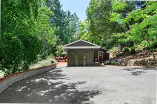 10215 Occidental Rd, Sebastopol, CA 95472 - Photo 15