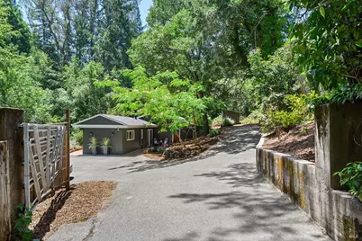 10215 Occidental Road, Sebastopol, CA 95472 - Photo 13