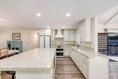 113 Sherwood Drive, Santa Rosa, CA 95405 - Photo 15