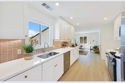 15 Alameda De La Loma, Novato, CA 94949 - Photo 5