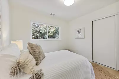 15 Alameda De La Loma, Novato, CA 94949 - Photo 23