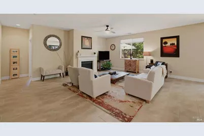 239 Saffron Court, Napa, CA 94559 - Photo 9