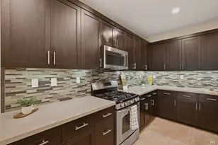 239 Saffron Ct, Napa, CA 94559 - Photo 13