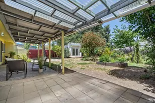 938 Boyd St, Santa Rosa, CA 95407 - Photo 17