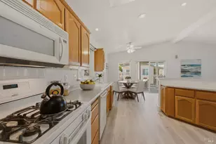 303 Mark Way, Napa, CA 94558 - Photo 3