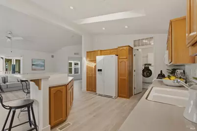 303 Mark Way, Napa, CA 94558 - Photo 5