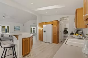 303 Mark Way, Napa, CA 94558 - Photo 5