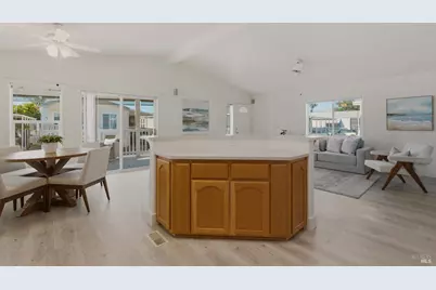 303 Mark Way, Napa, CA 94558 - Photo 5