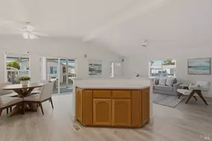 303 Mark Way, Napa, CA 94558 - Photo 5