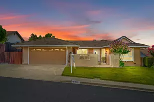 451 Sandstone Dr, Vacaville, CA 95688 - Photo 1