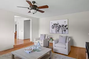 451 Sandstone Dr, Vacaville, CA 95688 - Photo 9
