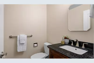 451 Sandstone Drive, Vacaville, CA 95688 - Photo 19
