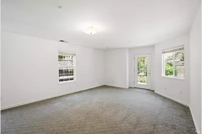 323 Portofino Way, Cloverdale, CA 95425 - Photo 11