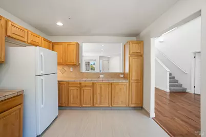 323 Portofino Way, Cloverdale, CA 95425 - Photo 5