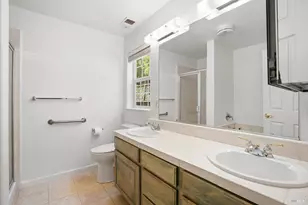 323 Portofino Way, Cloverdale, CA 95425 - Photo 13