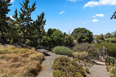 356 Alexander Street, Crockett, CA 94525 - Photo 47