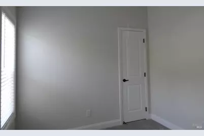 405 W Crystal Drive, Cotati, CA 94931 - Photo 7