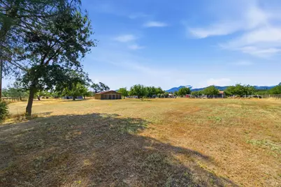 20511 Santa Barbara Avenue, Middletown, CA 95461 - Photo 19