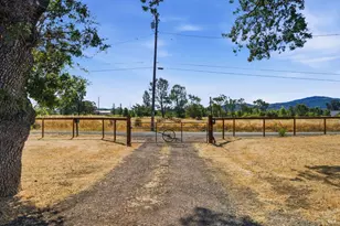 20511 Santa Barbara Ave, Middletown, CA 95461 - Photo 7