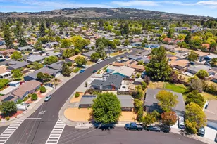 399 Bonnie Ave, Rohnert Park, CA 94928 - Photo 33
